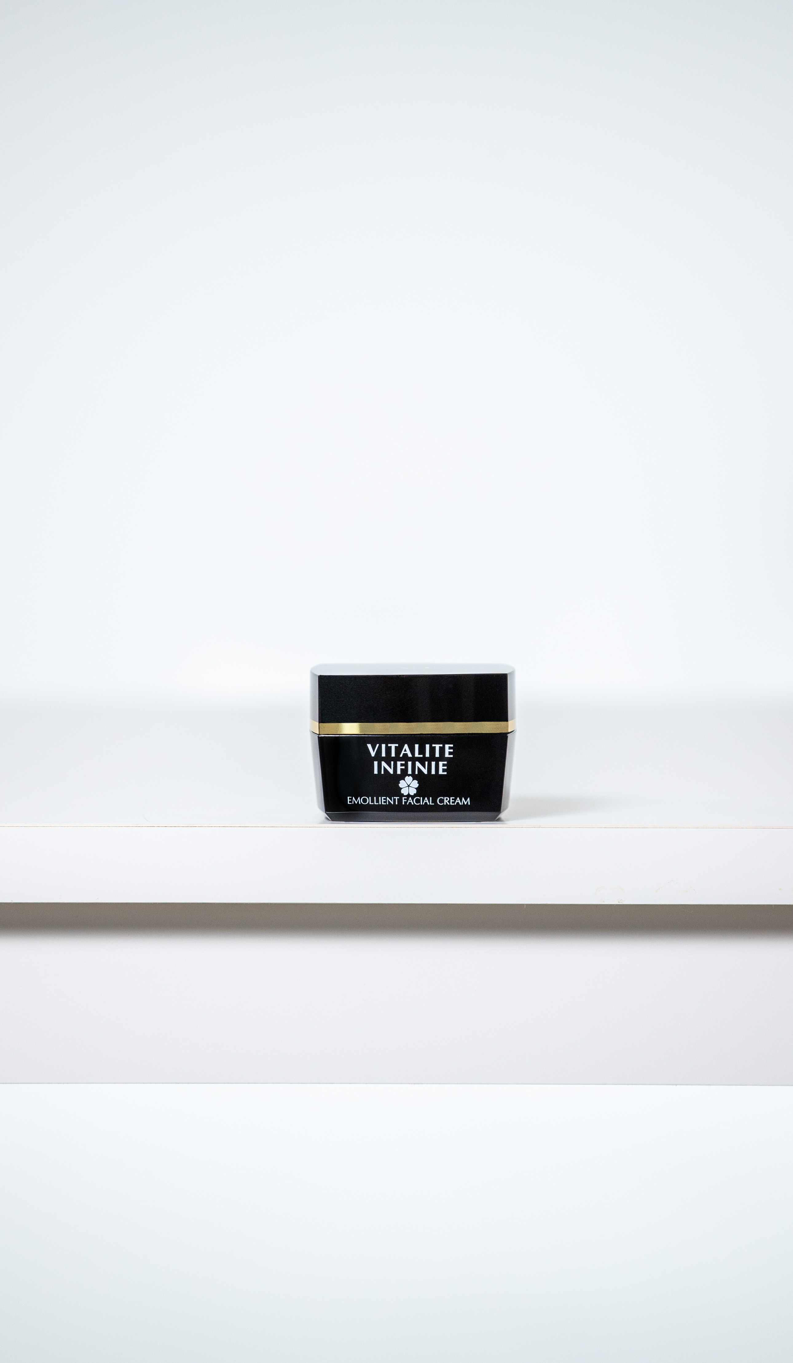 VITALITE INFINIE EMOLLIENT FACIAL CREAM
